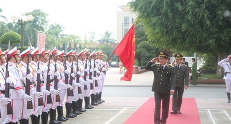 Thứ trưởng Nguyễn Văn Thành kiểm tra công tác tại Nghệ An