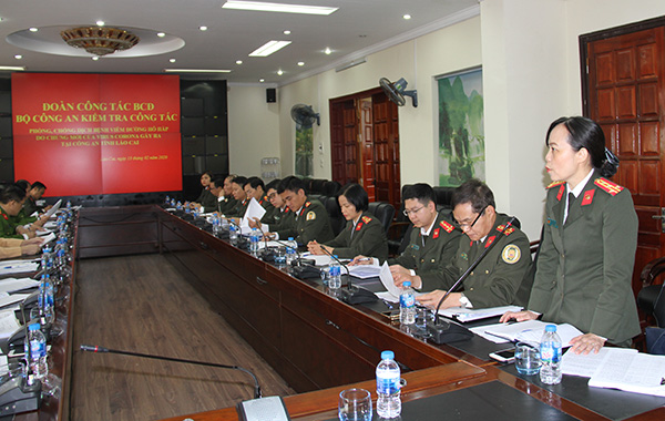 Kiểm tra công tác phòng chống dịch Covid-19 tại Công an tỉnh Lào Cai