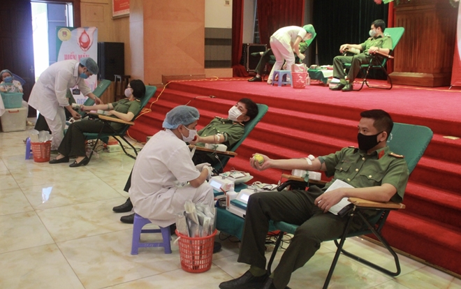 Cục Kỹ thuật nghiệp vụ tổ chức hiến máu tình nguyện