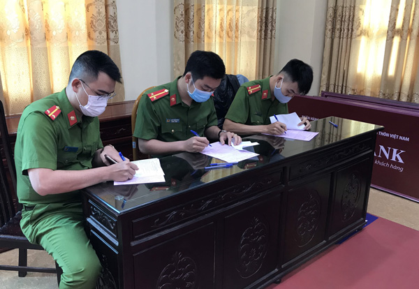 Công an tỉnh Nam Định tích cực hiến máu tình nguyện