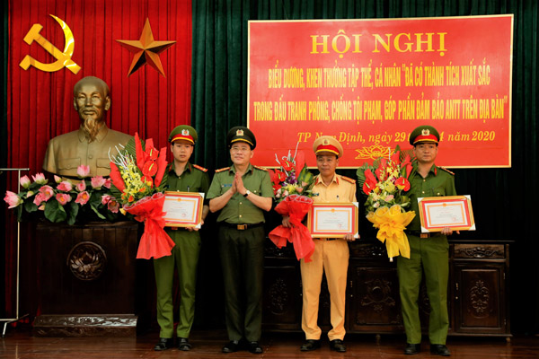 Nam Định truy quét nhiều ổ nhóm tội phạm trong mùa dịch