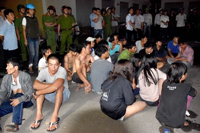 Xử lý nghiêm đối tượng cầm đầu, chủ mưu, quá khích trong vụ gây rối tại trụ sở UBND tỉnh Bình Thuận - Ảnh minh hoạ 2