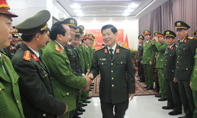 Thứ trưởng Nguyễn Văn Sơn thăm, kiểm tra công tác tại Công an TP. Đà Nẵng - Ảnh minh hoạ 2