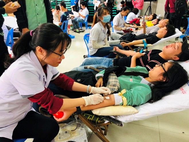 Sinh viên tình nguyện Đà Nẵng hiến gần 300 đơn vị máu - Ảnh minh hoạ 2