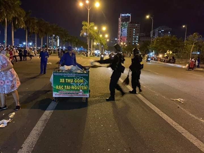 Hình ảnh đẹp của Công an Đà Nẵng trong Lễ hội pháo hoa quốc tế  DIFF 2019 - Ảnh minh hoạ 7