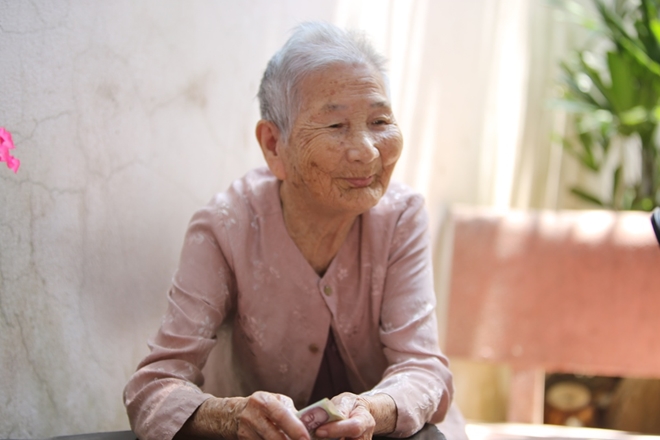 Mẹ Việt Nam Anh hùng 91 tuổi ủng hộ 5 triệu đồng chống dịch - Ảnh minh hoạ 3