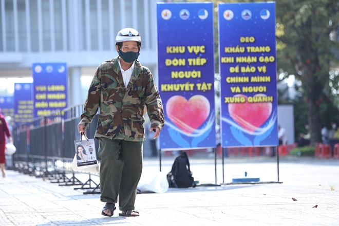 Đà Nẵng lắp đặt cây ATM gạo nghĩa tình cho người dân - Ảnh minh hoạ 10