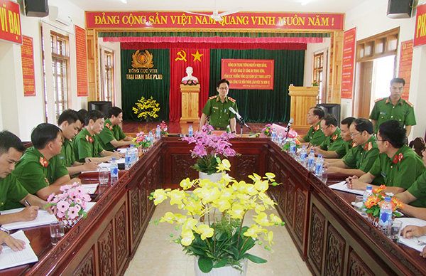 Tổng cục trưởng Tổng cục VIII kiểm tra công tác tại Trại giam Đắk P’lao