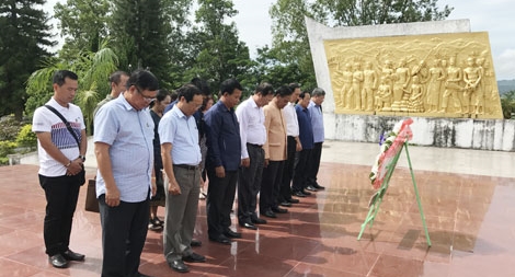 Thứ trưởng Nguyễn Văn Thành kết thúc chuyến thăm và làm việc với Bộ An ninh Lào