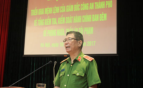 Triển khai tổng kiểm tra, kiểm soát hành chính ban đêm để phòng ngừa, trấn áp tội phạm - Ảnh minh hoạ 3