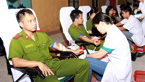 650 đoàn viên Đại học PCCC tham gia hiến máu tình nguyện - Ảnh minh hoạ 3