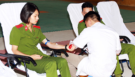 650 đoàn viên Đại học PCCC tham gia hiến máu tình nguyện