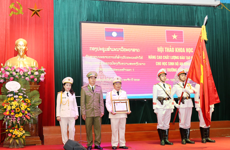 Không ngừng nâng cao chất lượng đào tạo cho học sinh Bộ An ninh Lào - Ảnh minh hoạ 3