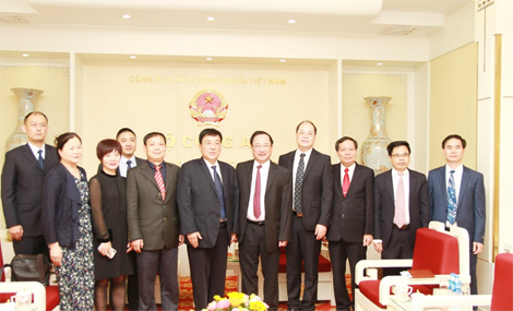 Việt Nam coi trọng việc phát triển quan hệ ổn định, lành mạnh và bền vững với Trung Quốc - Ảnh minh hoạ 2