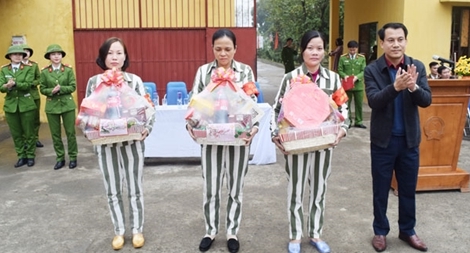 Ấm tình đoàn viên ở Trại giam Ninh Khánh