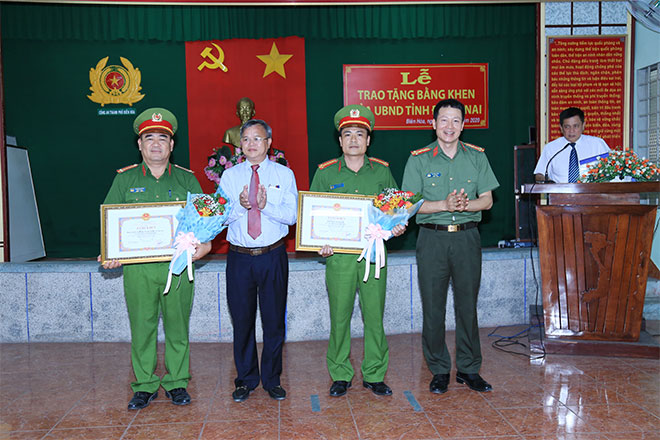 Đồng Nai tặng nhiều bằng khen cho Công an TP Biên Hòa