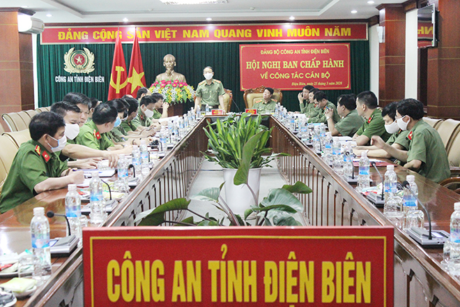 Đoàn công tác Bộ Công an làm việc với Công an tỉnh Điện Biên