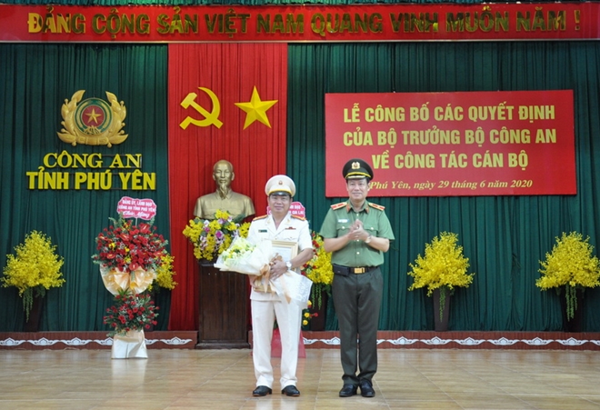 Đại tá Phan Thanh Tám giữ chức vụ Giám đốc Công an tỉnh Phú Yên