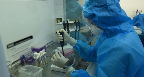 Bệnh viện 30-4 khởi động hệ thống máy xét nghiệm PCR