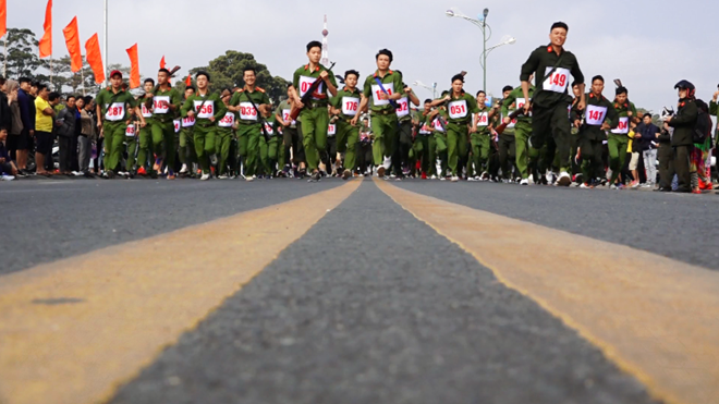 1.000 CBCS Công an Lâm Đồng tham gia hội thao truyền thống
