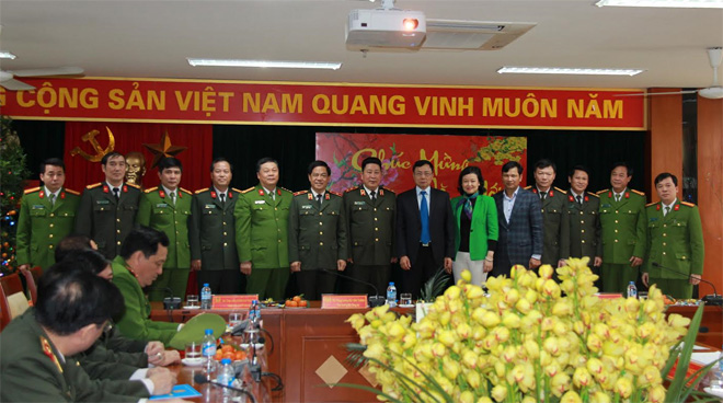 Thứ trưởng Bùi Văn Thành làm việc với Công an quận Hai Bà Trưng, Hà Nội