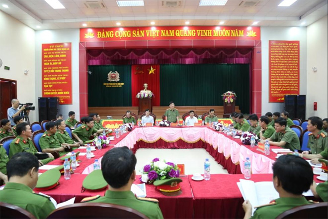 Thứ trưởng Nguyễn Văn Sơn làm việc tại Cảnh sát PC&CC Nghệ An - Ảnh minh hoạ 2