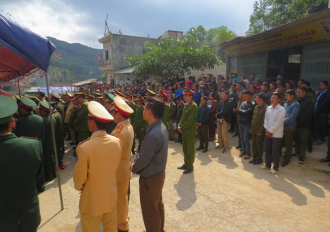 Nghẹn ngào tiễn biệt người chiến sĩ Công an quả cảm nơi cao nguyên đá - Ảnh minh hoạ 4