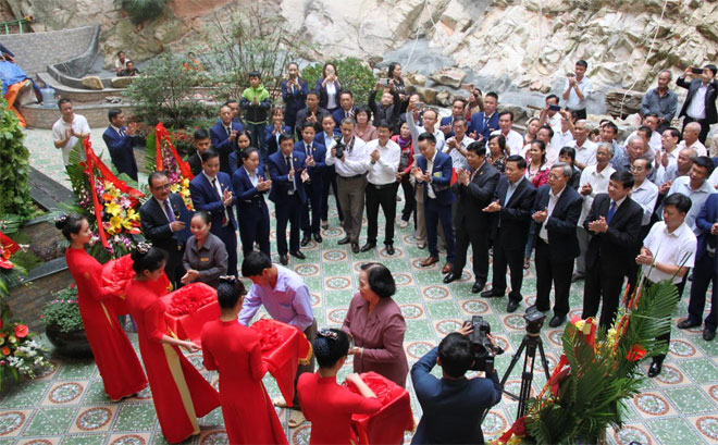 Công ty Phượng Hoàng tặng quà 161 hộ nghèo tỉnh Bắc Ninh - Ảnh minh hoạ 2