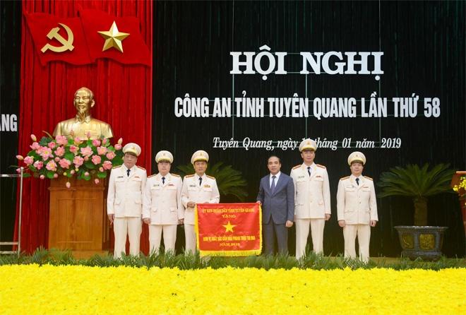 Công an tỉnh Tuyên Quang tổng kết công tác năm 2018, triển khai công tác năm 2019