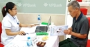 500 khách hàng trên 50 tuổi của VPBank được thăm khám sức khỏe miễn phí 500 khách hàng trên 50 tuổi của VPBank được thăm khám sức khỏe miễn phí