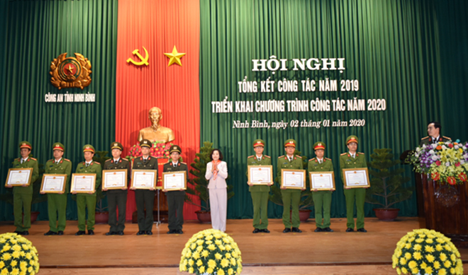 Công an tỉnh Ninh Bình triển khai chương trình công tác năm 2020 - Ảnh minh hoạ 3