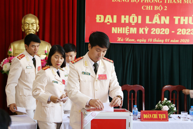 Đảng bộ Công an tỉnh Hà Nam làm tốt công tác chuẩn bị hướng tới Đại hội Đảng các cấp