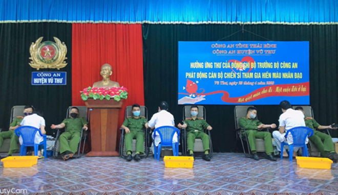 Công an tỉnh Thái Bình hiến hơn 1.000 đơn vị máu - Ảnh minh hoạ 5