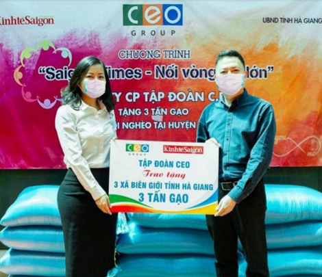 Tập đoàn CEO trao tặng 3 tấn gạo cho bà con vùng cao 3 xã tại Hà Giang