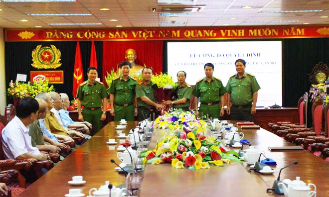 Phó Giám đốc Công an tỉnh Hòa Bình đến nhận công tác tại Đắk Nông