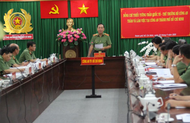 Thứ trưởng Trần Quốc Tỏ  làm việc với Công an TP Hồ Chí Minh
