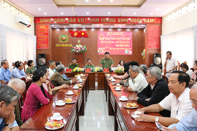 Công an tỉnh Kiên Giang họp mặt truyền thống nhân dịp Xuân Tân Sửu 2021 - Ảnh minh hoạ 2