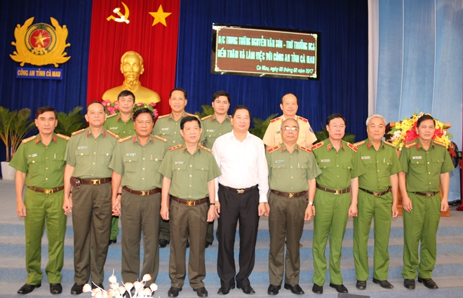 Thứ trưởng Nguyễn Văn Sơn kiểm tra công tác tại Công an Cà Mau - Ảnh minh hoạ 2