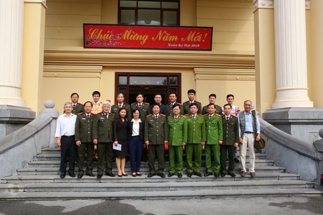 Thứ trưởng Bùi Văn Nam kiểm tra công tác đảm bảo an ninh trật tự tại  Công an tỉnh Ninh Bình - Ảnh minh hoạ 3
