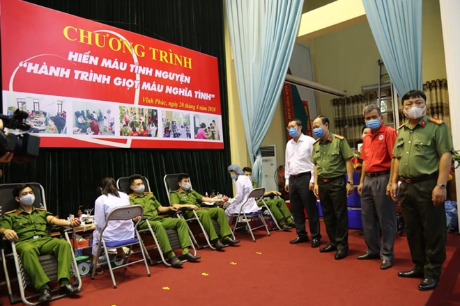 Hơn 250 CBCS Công an tỉnh Vĩnh Phúc hiến máu tình nguyện