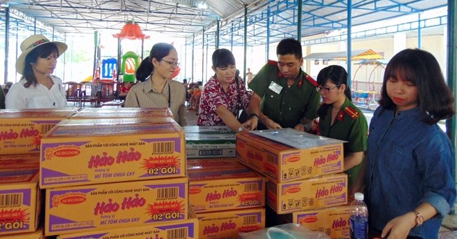 Trường T52 hoạt động từ thiện xã hội tại Làng hòa bình Quảng Nam - Ảnh minh hoạ 2