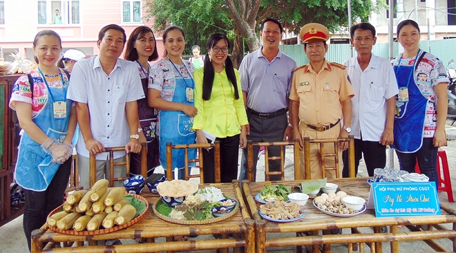 Hội chợ Ẩm thực Việt đồng hành cùng phụ nữ - trẻ em nghèo - Ảnh minh hoạ 2