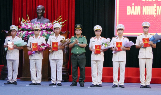 Công an tỉnh Quảng Nam: Điều động Công an chính quy đảm nhiệm các chức danh Công an xã - Ảnh minh hoạ 4