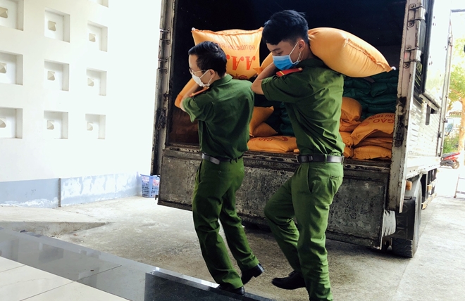 Ý nghĩa chương trình cây “ATM gạo” đầu tiên tại Quảng Nam - Ảnh minh hoạ 3