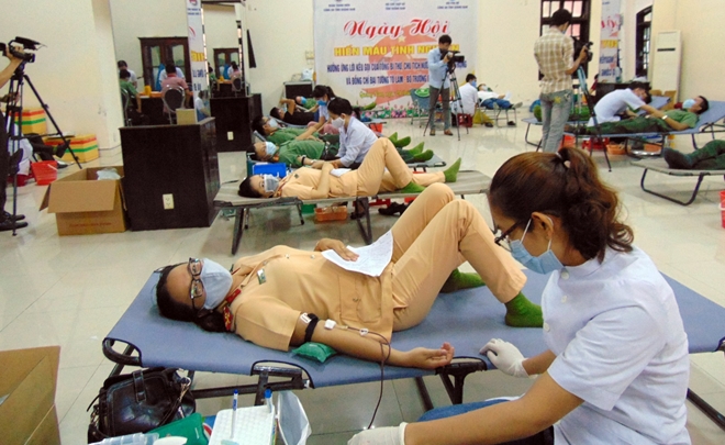 Sôi nổi Ngày hội hiến máu tình nguyện tại Công an Quảng Nam - Ảnh minh hoạ 3