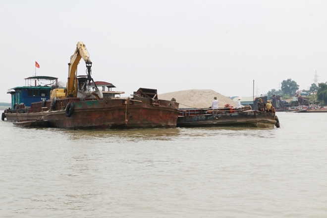 Nhiều tàu thuyền gặp nạn vì đá ngầm dưới sông Lô - Ảnh minh hoạ 5