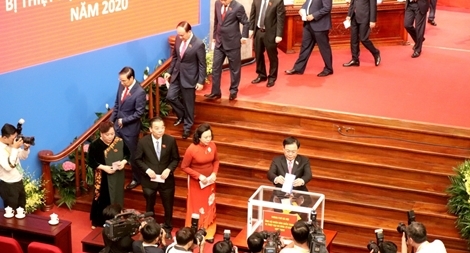 Hà Nội ủng hộ các tỉnh miền Trung 7 tỷ đồng