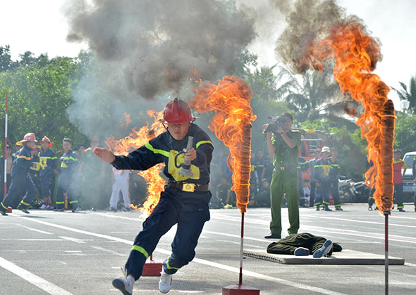 Hội thi thể thao nghiệp vụ cứu nạn, cứu hộ Cảnh sát PCCC Hải Phòng - Ảnh minh hoạ 3