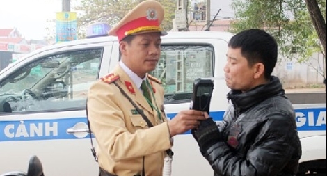 Người chiến sĩ Cảnh sát giao thông với biệt tài  "đánh chặn" ma túy