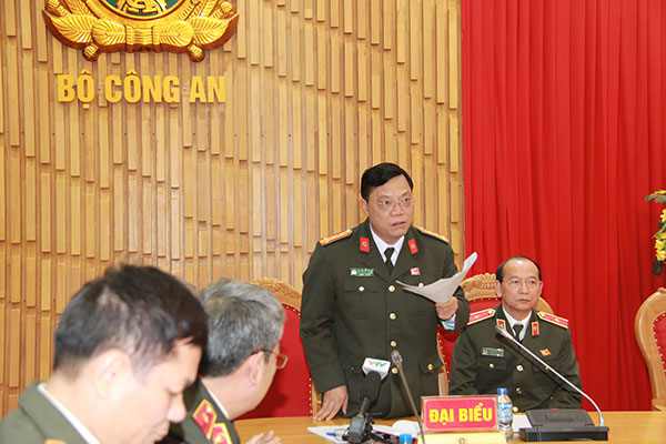 Thứ trưởng Bùi Văn Nam chủ trì họp báo về tình hình, kết quả công tác Công an năm 2017 - Ảnh minh hoạ 5